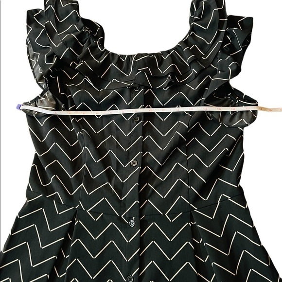 WHO WHAT WEAR WOMENS PRETTY SLEEVELESS DRESS SIZE SMALL - Picture 9 of 10